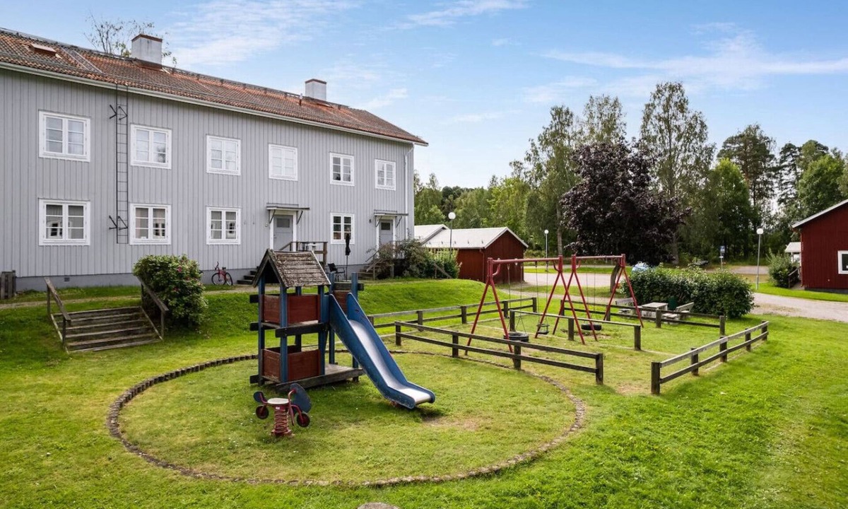 Marmaverken Apartment | Relax in peaceful and sunny Marmaverken apartment