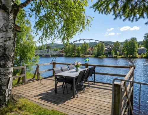 Torpshammar Villa | Riverside Villa with Private Jetty and Scenic Views