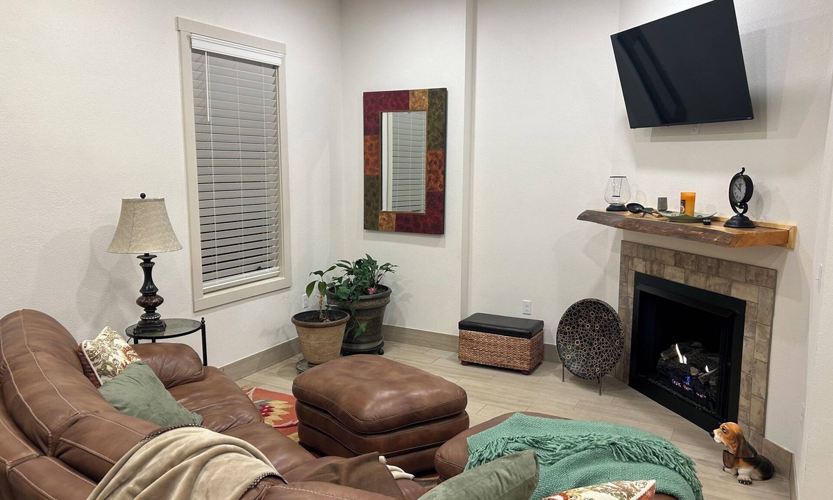Maggie Valley Apartment | Romantic getaway at Maggie Valley County Club & Resort