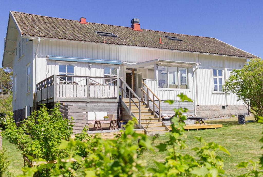 Grebbestad Bed & Breakfast | Rosenhill Bed & Breakfast