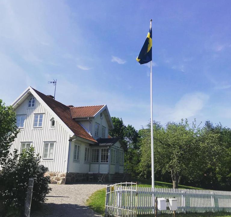 Holmsjo House | Rum på hästgård