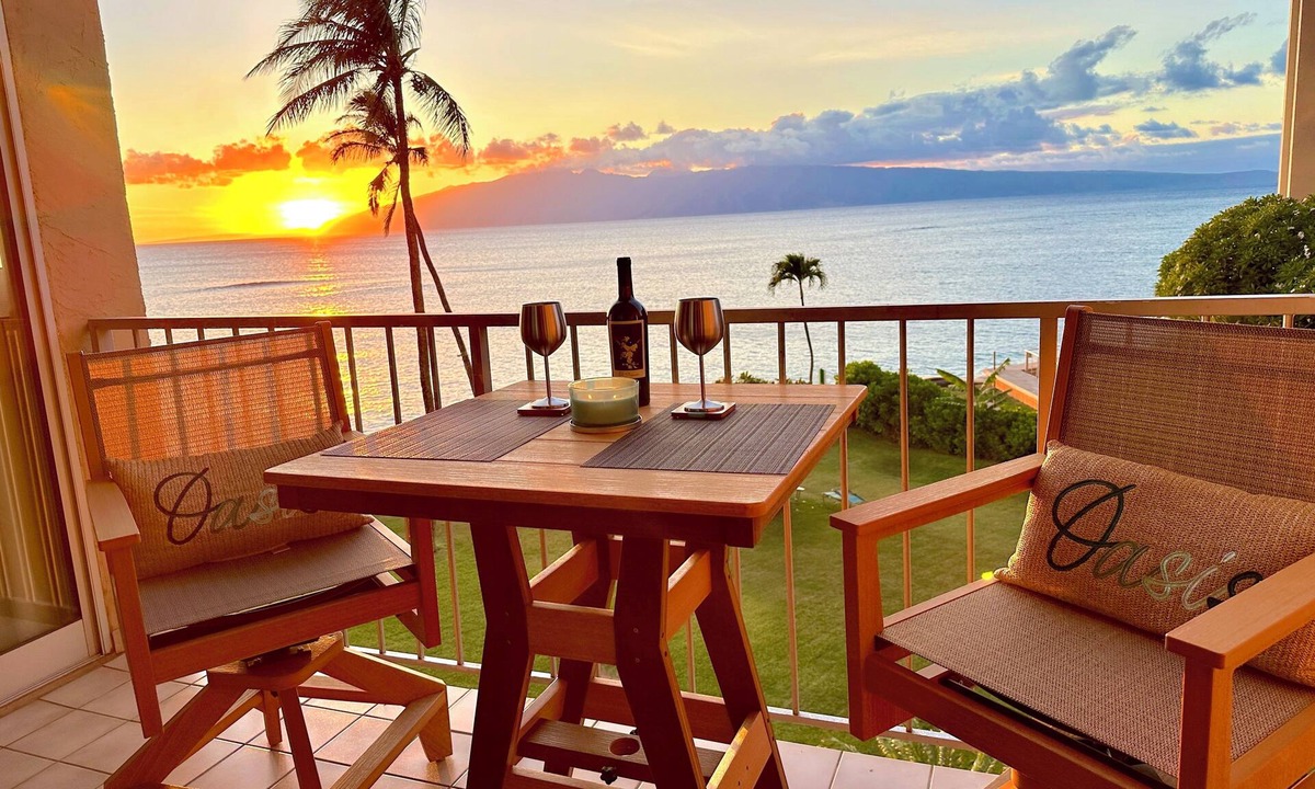 Kahana Condo | Sharing our Blessings! Spectacular Views, Sunsets, Whales, Rainbows