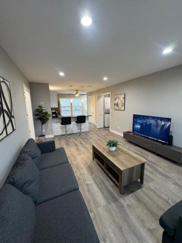 South Beloit Apartment | Spacious 2BR Apt with Balcony and 2 King Beds Sleeps 6