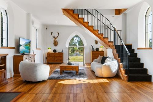 Wanaka House | St Patrick's Church - Hawea Flat
