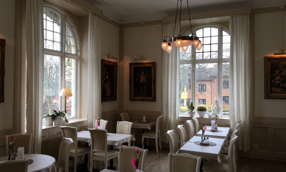 Solvesborg Hotel | Stadshotellet i Sölvesborg