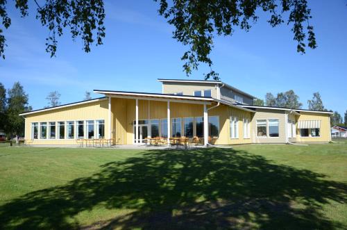 Ojebyn Hostel | Storstrand Kursgård