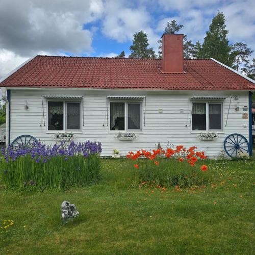 Svarta House | Stuga Ani