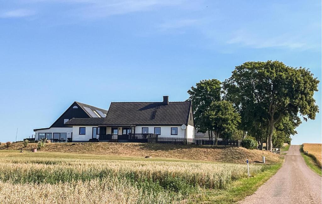 Simrishamn House | Stunning Home In Hammenhög With Sauna