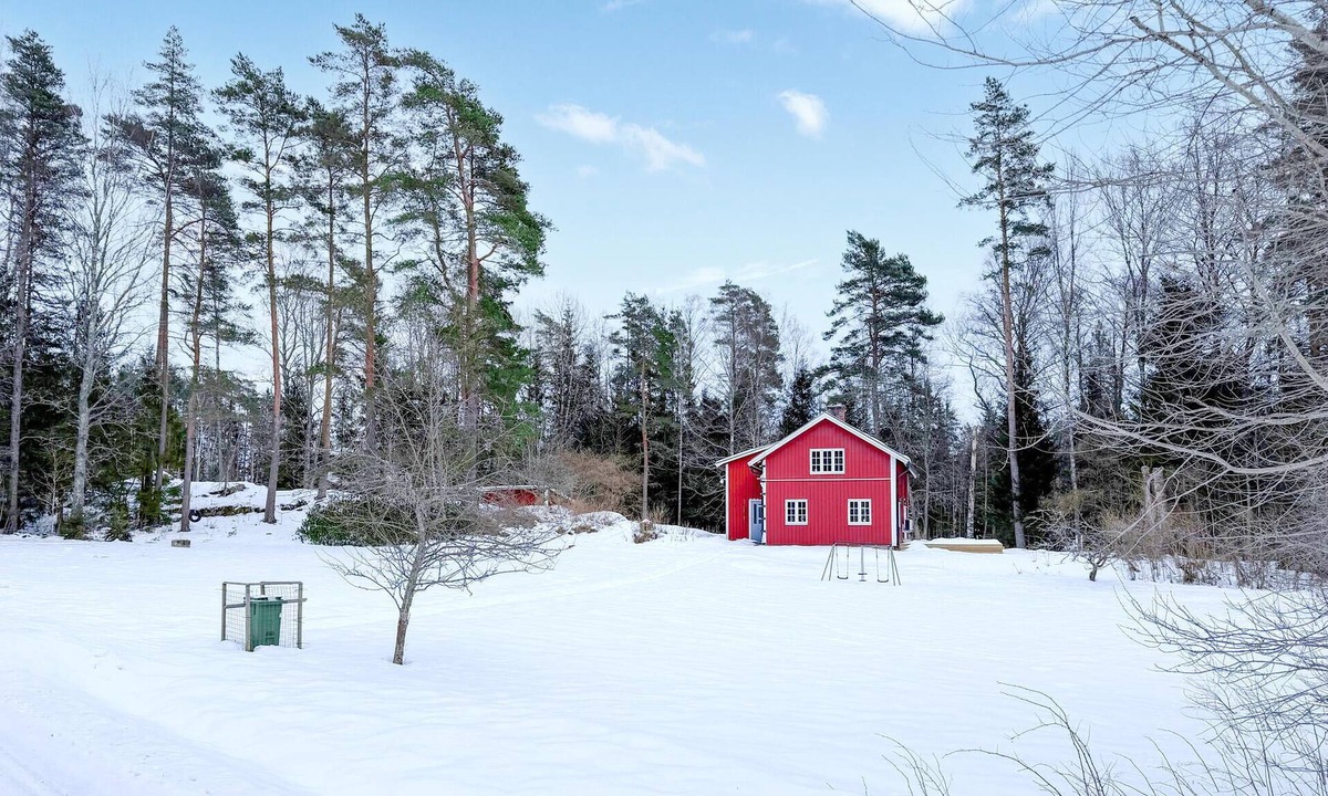 Saffle Municipality House | Stunning home in Säffle with WiFi