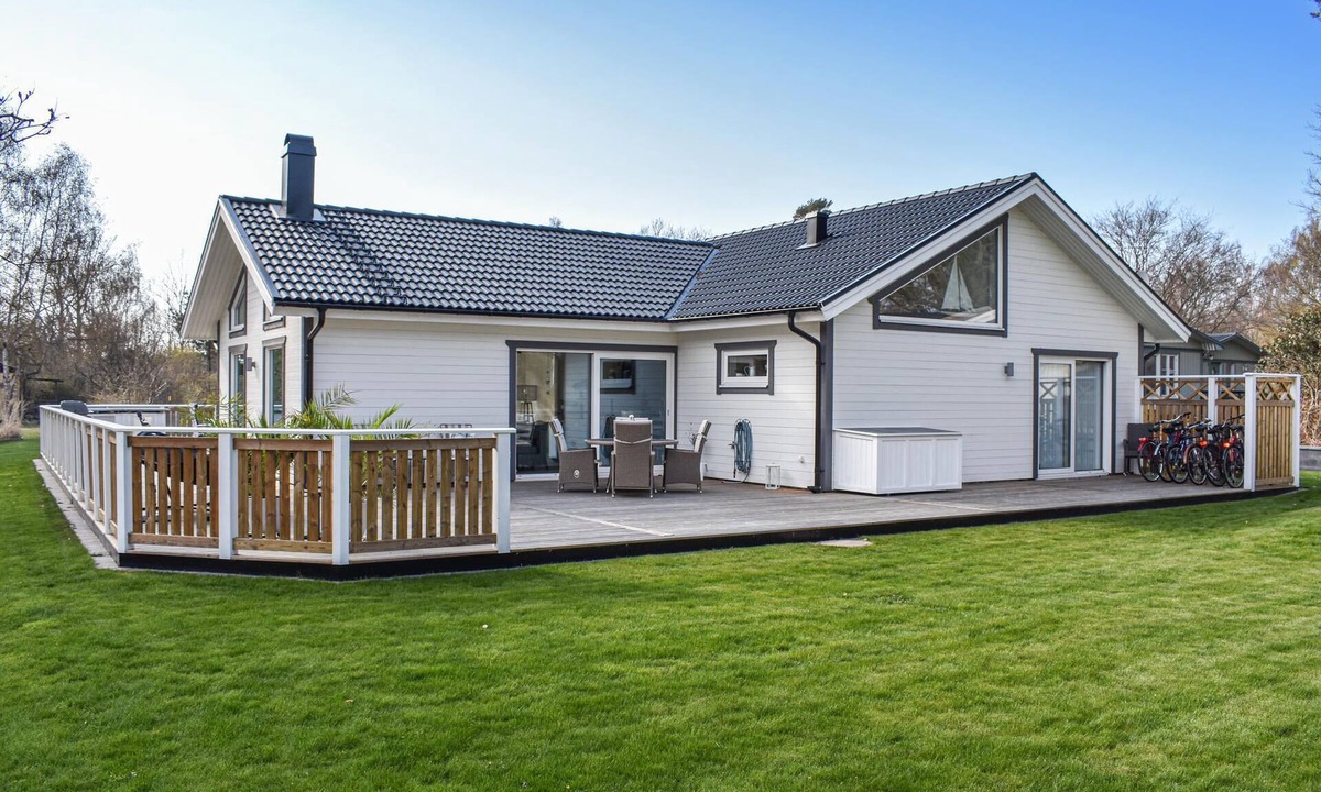 Solvesborg House | Stunning home in Sölvesborg with WiFi