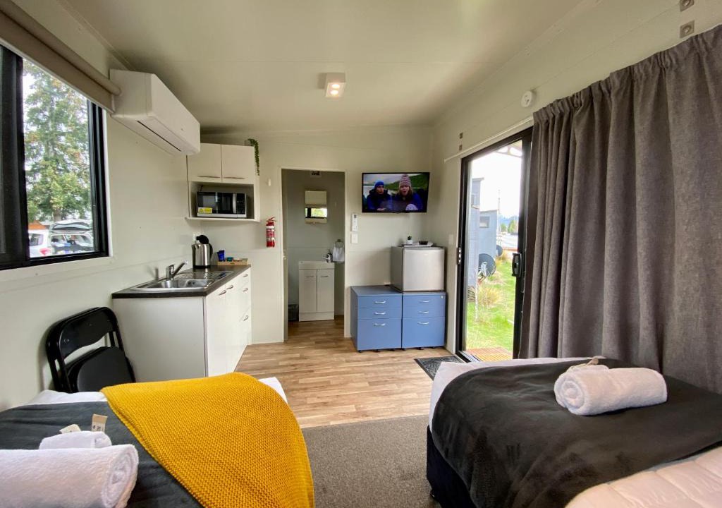 Twizel Apartment | Stunted Totara, Unit 1