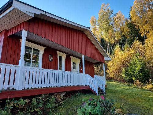 Grasmark House | Sunne Stugcenter 12