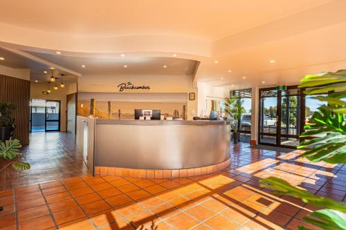Tahunanui Hotel | The Beachcomber Hotel