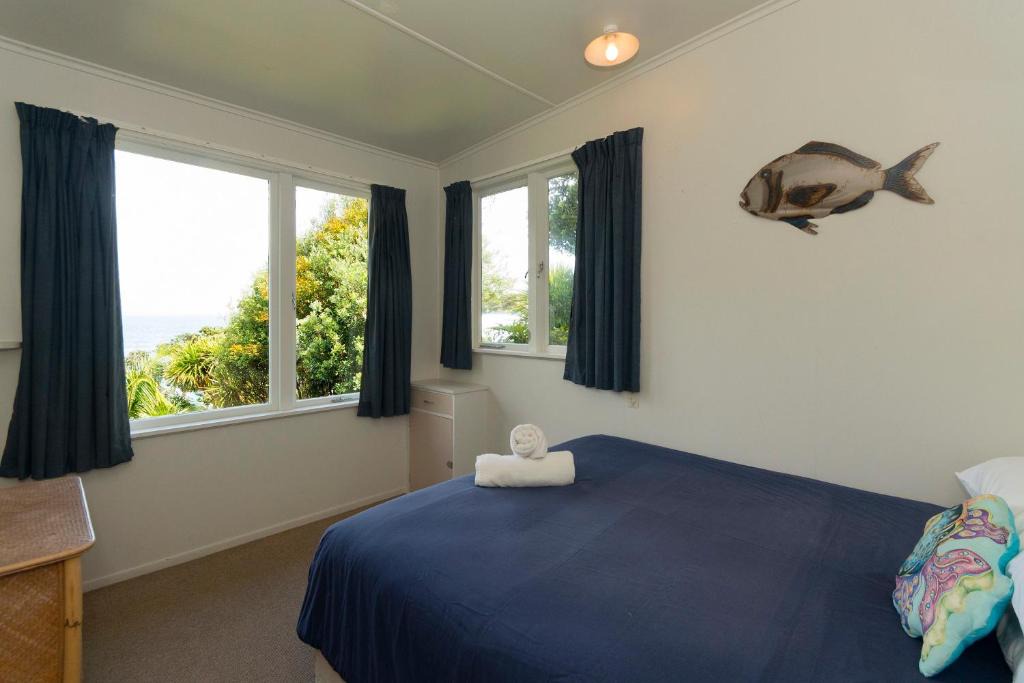 Coopers Beach House | The Blue Bach - Coopers Beach Holiday Home