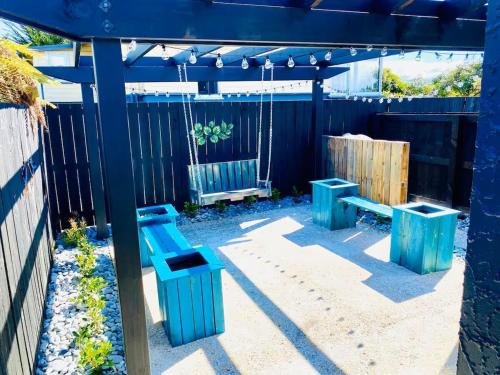 Tahunanui House | The Blue Gecko Apartment