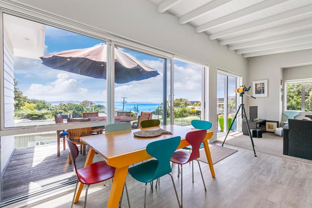 Algies Bay House | Tide and True - Algies Bay Holiday Home