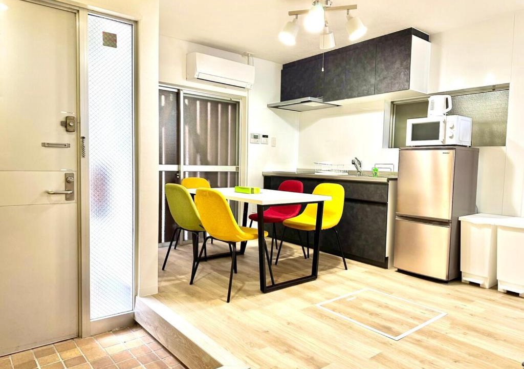 Abeno Apartment | TrainTrain