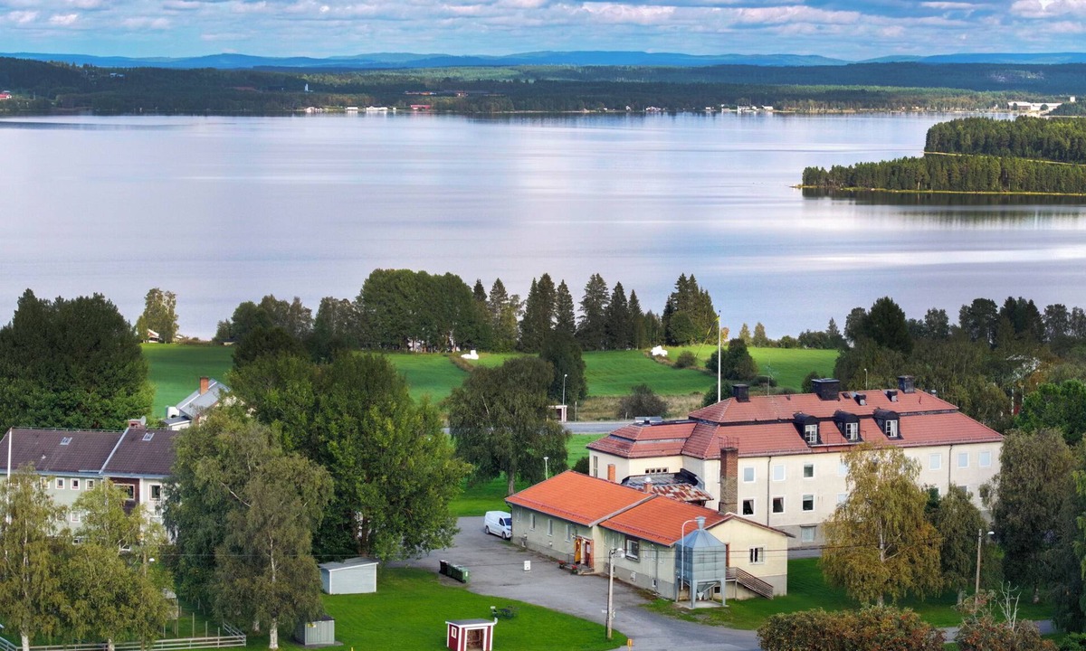 Stromsund Hotel | Tullingsåsgården