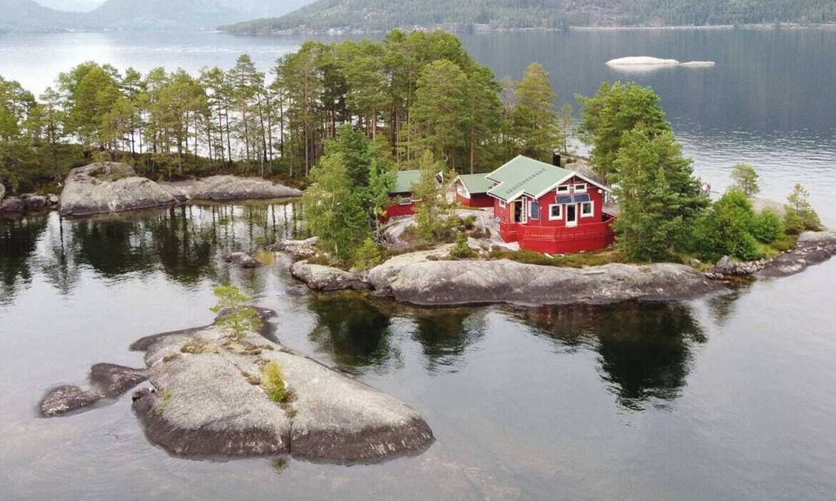 Bygland House | Unique setting and silence on private island