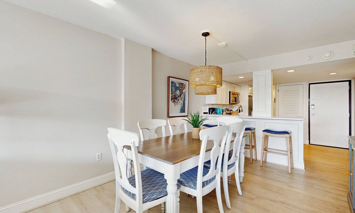 Bethany Beach Apartment | Walk to Ocean! Bethany Beach Retreat w/Balcony