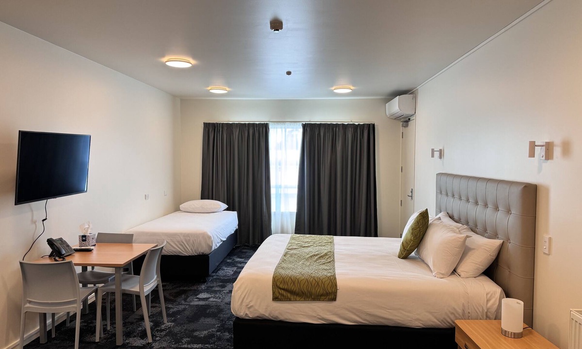 Hamilton Hotel | Zeta Motel