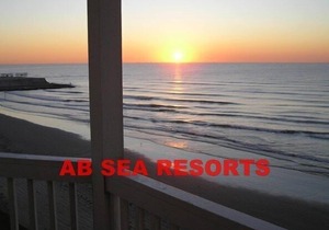 Beachfront Corner and panoramic view of beach and Gulf of Mexico below (2314)