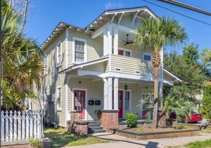 Light & Airy Downtown Executive Rental