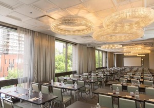 Thompson Chicago, by Hyatt