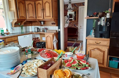 Ucklum Bed & Breakfast | älgbergets b&b