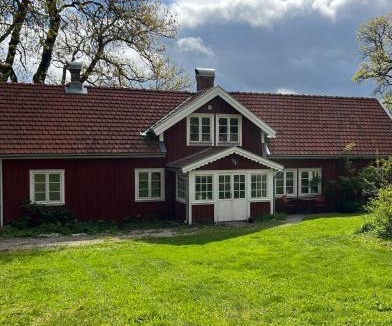 Ullared Villa | Övra Berg