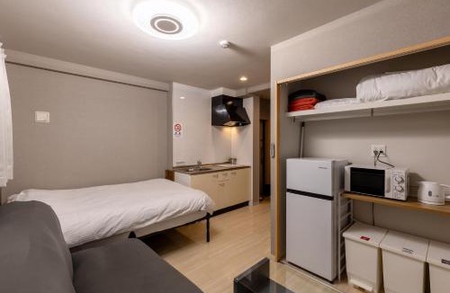 Chikusa Ward Apartment | 翡翠池下