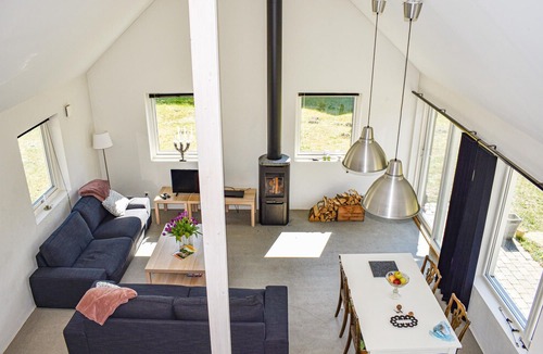 Beddingestrand House | 1 bedroom accommodation in Beddingestrand