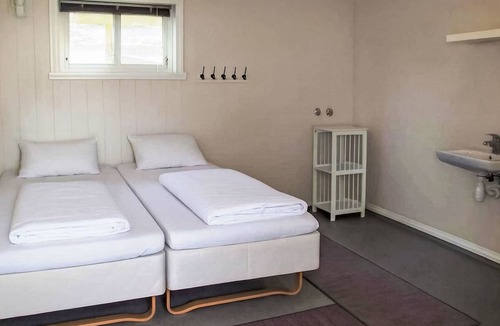 Tysnes Apartment | 110 m² Apartment ∙ 3 bedrooms ∙ 6 guests