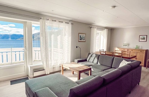 Balestrand House | 120 m² House ∙ 1 bedroom ∙ 6 guests
