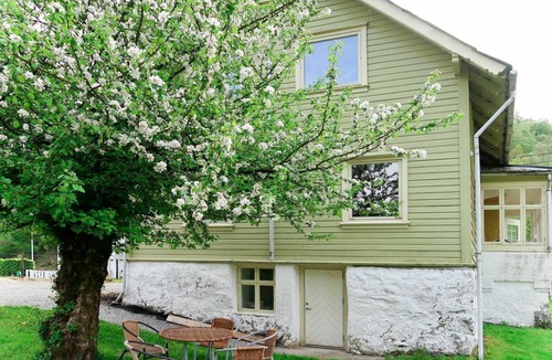 Tysnes Other | 135 m² Accommodation ∙ 5 bedrooms ∙ 8 guests