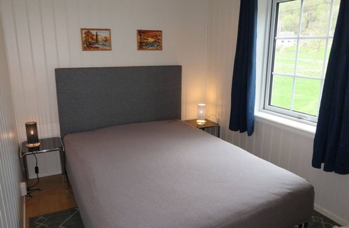 Tysnes House | 135 m² House ∙ 1 bedroom ∙ 8 guests