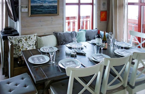 Tysnes House | 145 m² House ∙ 4 bedrooms ∙ 8 guests