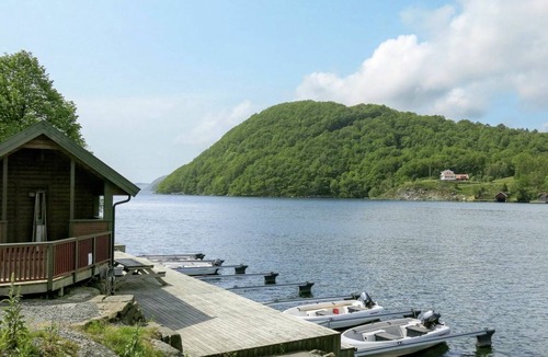 Lyngdal Other | 150 m² Accommodation ∙ 5 bedrooms ∙ 10 guests