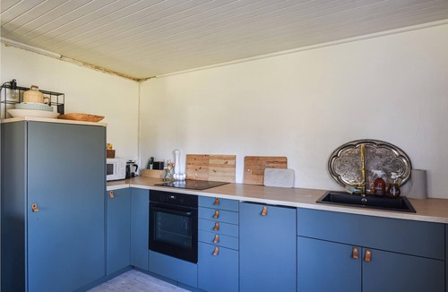 Sorbo House | 2 bedroom accommodation in Brålanda