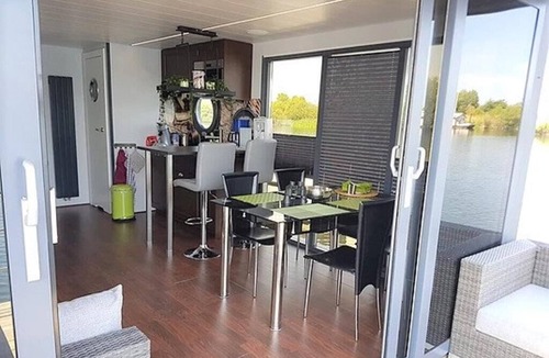 Lundby House | 2 bedroom accommodation in Göteborg