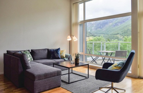 Dirdal Apartment | 2 bedroom accommodation in Dirdal