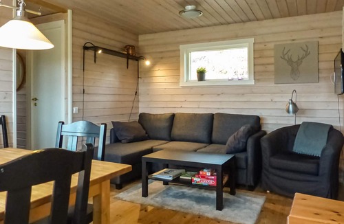 Kittelfjall House | 2 bedroom accommodation in Dikanäs