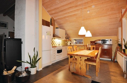 Sjotorp House | 2 bedroom accommodation in Sjötorp