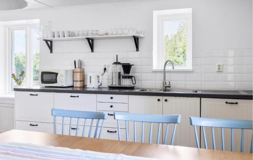 Sjobo House | 2 Bedroom Awesome Home In Sjöbo