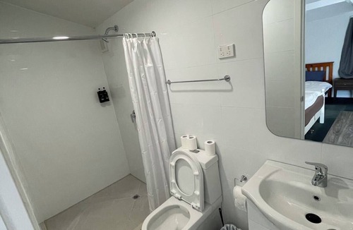 Rotorua Ski Chalet | 2 Double 1 Sofa bed chalet unit B