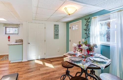 Toccoa Apartment | 2 Mi to Toccoa Falls: Cozy Getaway w/Yard!