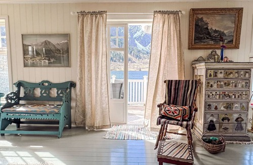 Balestrand Other | 200 m² Accommodation ∙ 4 bedrooms ∙ 6 guests