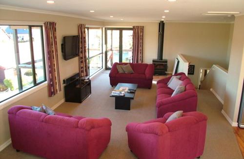 Hanmer Springs House | 27 Denby Place