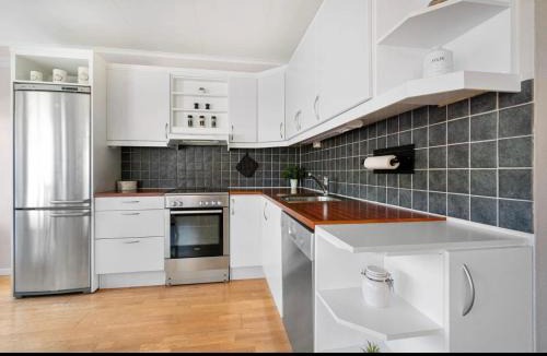 Trondheim Apartment | 2BR, 2 parking spots, EV-charger and home office