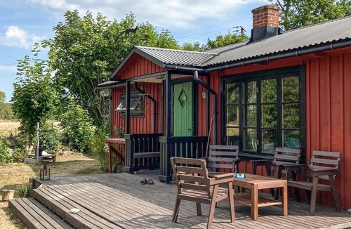 Hagaby House | 3 bedroom accommodation in LÖTTORP